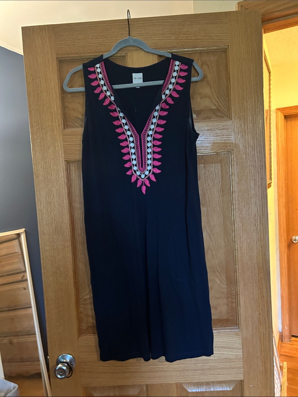NIC+ZOE Navy Sleeveless Dress with Pink Embroidered V-Neck
